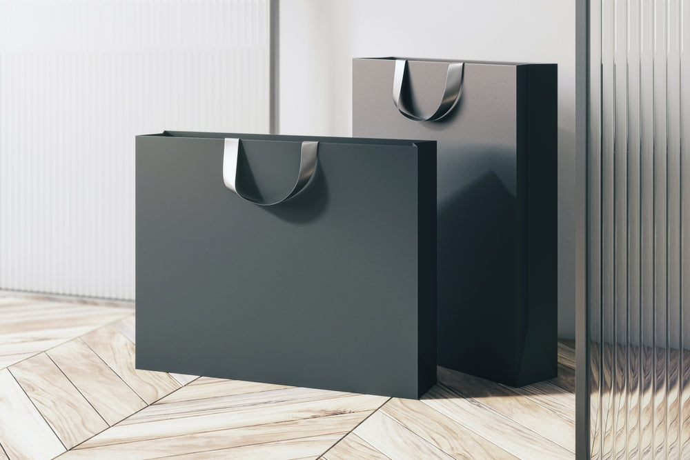 Laminated Gloss or Matte Paper Bags: Making a Statement with Bags & Tags